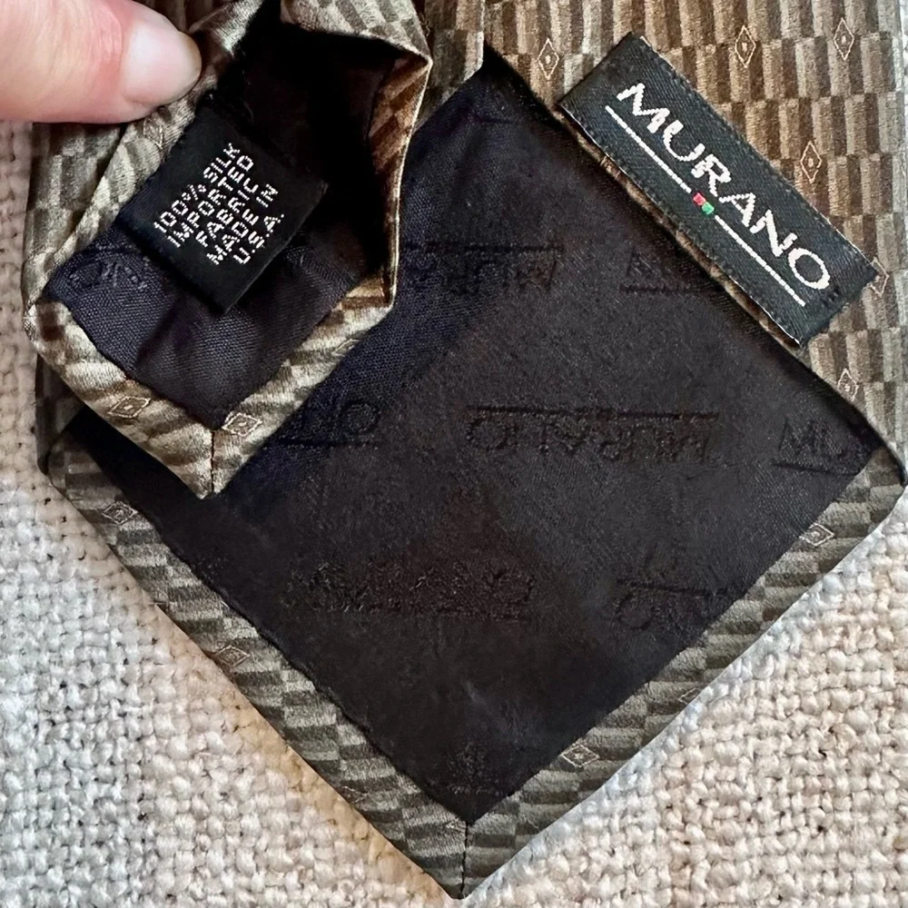 MURANO 100% Silk Tie Brown Tan Beige Small Rectangle Diamond Print